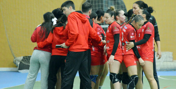 El Deza Córdoba de Balonmano descansa de manera forzosa este fin de semana. Foto: Rafa Barroso / CBM