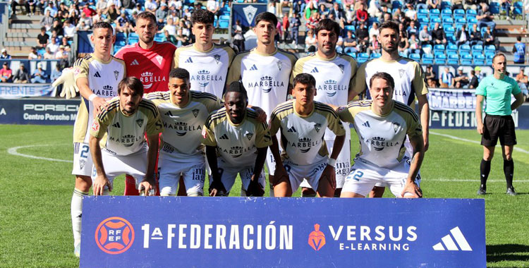 Víctor Sánchez repitió en el once del Marbella, que goleó. Foto: Marbella FC