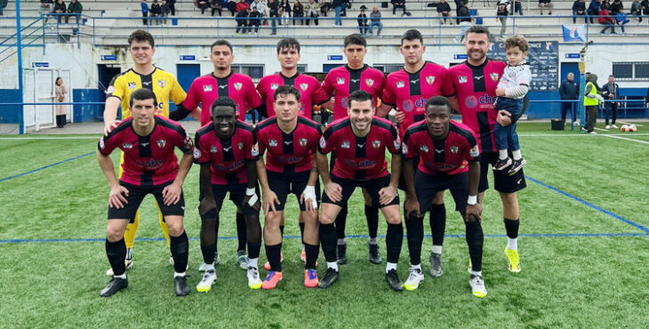 La formación del Pozoblanco en Castilleja.