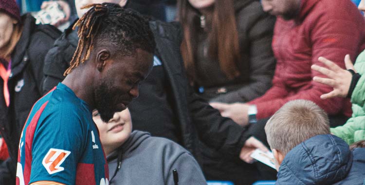 El ghanés Agbekpornu, fichaje del Huesca desde Croacia.