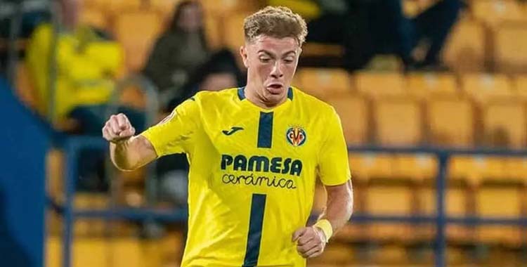 El Albacete cierra con el Villarreal el traspaso de Álex Rubio.