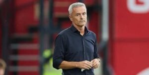 Fran Escribá en un partido del Granada de la pasada campaña.