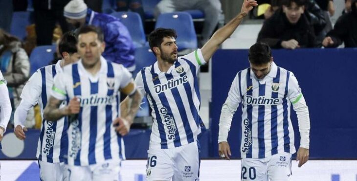 Los jugadores del Leganés celebrando su tanto al Granada. Foto: LaLiga Hypermotion