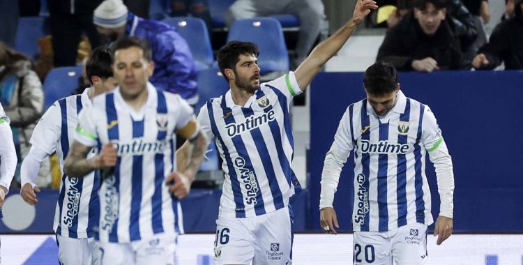 Los jugadores del Leganés celebrando su tanto al Granada. Foto: LaLiga Hypermotion
