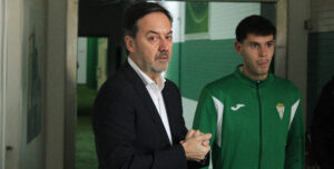 Antonio Fernández Monterrubio junto a Trilli, el que fue segundo fichaje invernal del Córdoba CF.