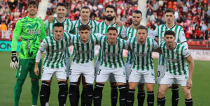 El once del Córdoba en Almería.