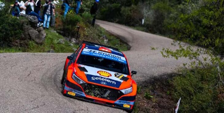 Un piloto en la última edición del Rally Sierra Morena.