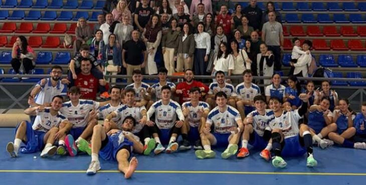 El ARS celebra su triunfo en Montequinto.