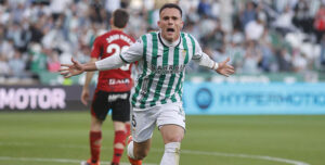 Diego Bri celebrando su gol que abría el marcador.