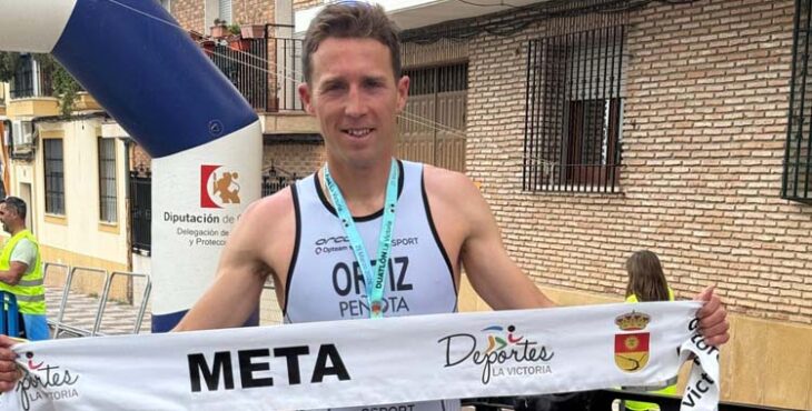 Sergio Ortiz tras vencer en el Duatlón de La Victoria.