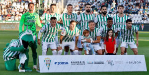 El once del Córdoba ante el Mirandés en el que reaparecían como titulares Ruben Alves y Dalisson después de más de tres meses.