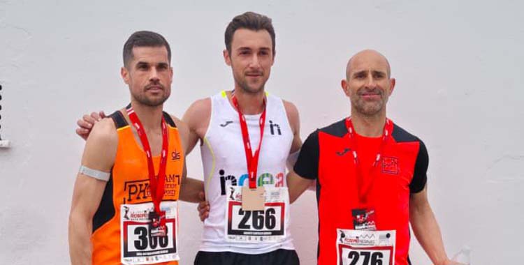 Podio de la Media Maratón Espiel-Belmez de 2026.