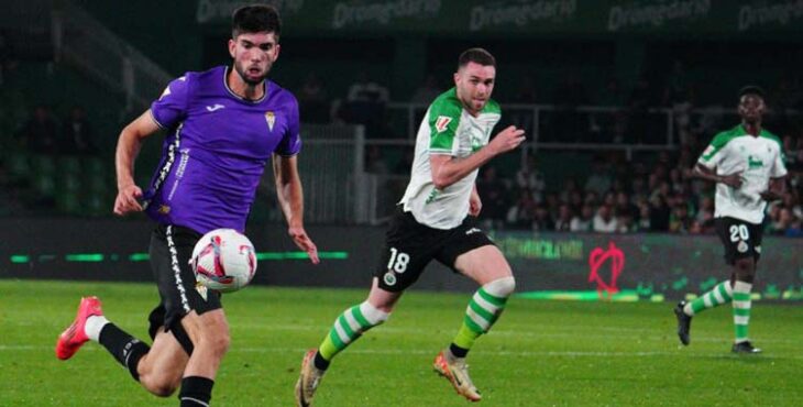 Theo Zidane en la visita al Racing de la pasada campaña.