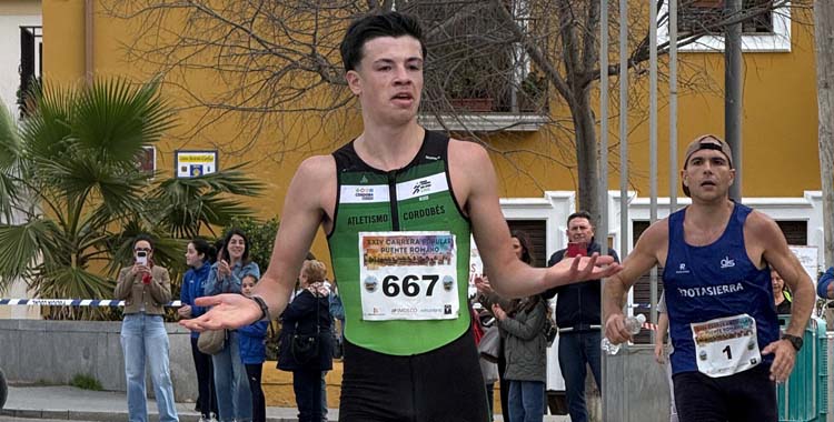 Miguel Ruiz, vencedor de la Carrera Puente Romano.