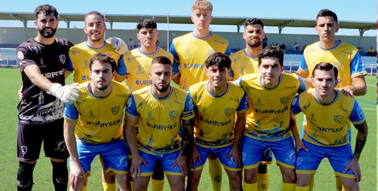 Los once titulares del Palma del Río en su victoria frente a la Rociana.