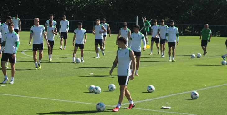 Alcedo podría ser una de las novedades en la expedición del Córdoba a León.