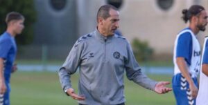 Diego Caro en un entrenamiento azulino.