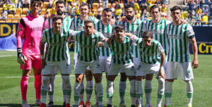 El once del Córdoba ante el Cádiz en el Nuevo Mirandilla.