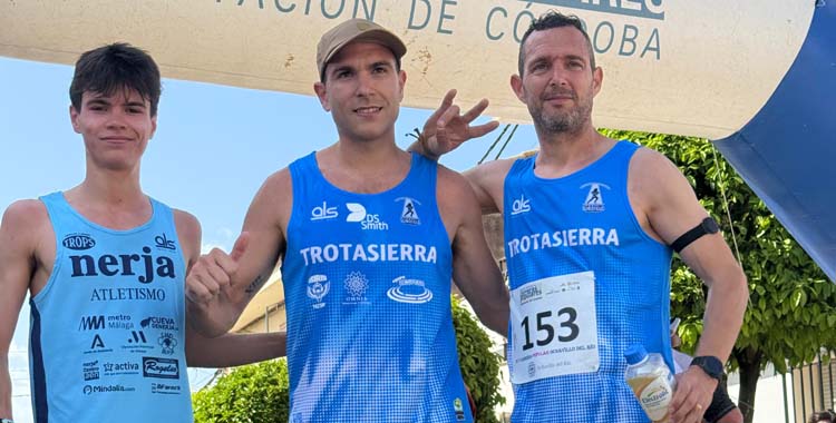 Podio masculino de la Carrera de Ochavillo del Río.